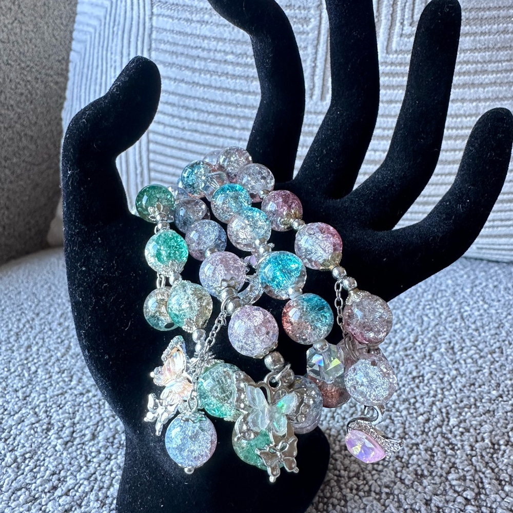 Beautiful Multicolor Crystal stretchy Beaded Bracelet set of four!